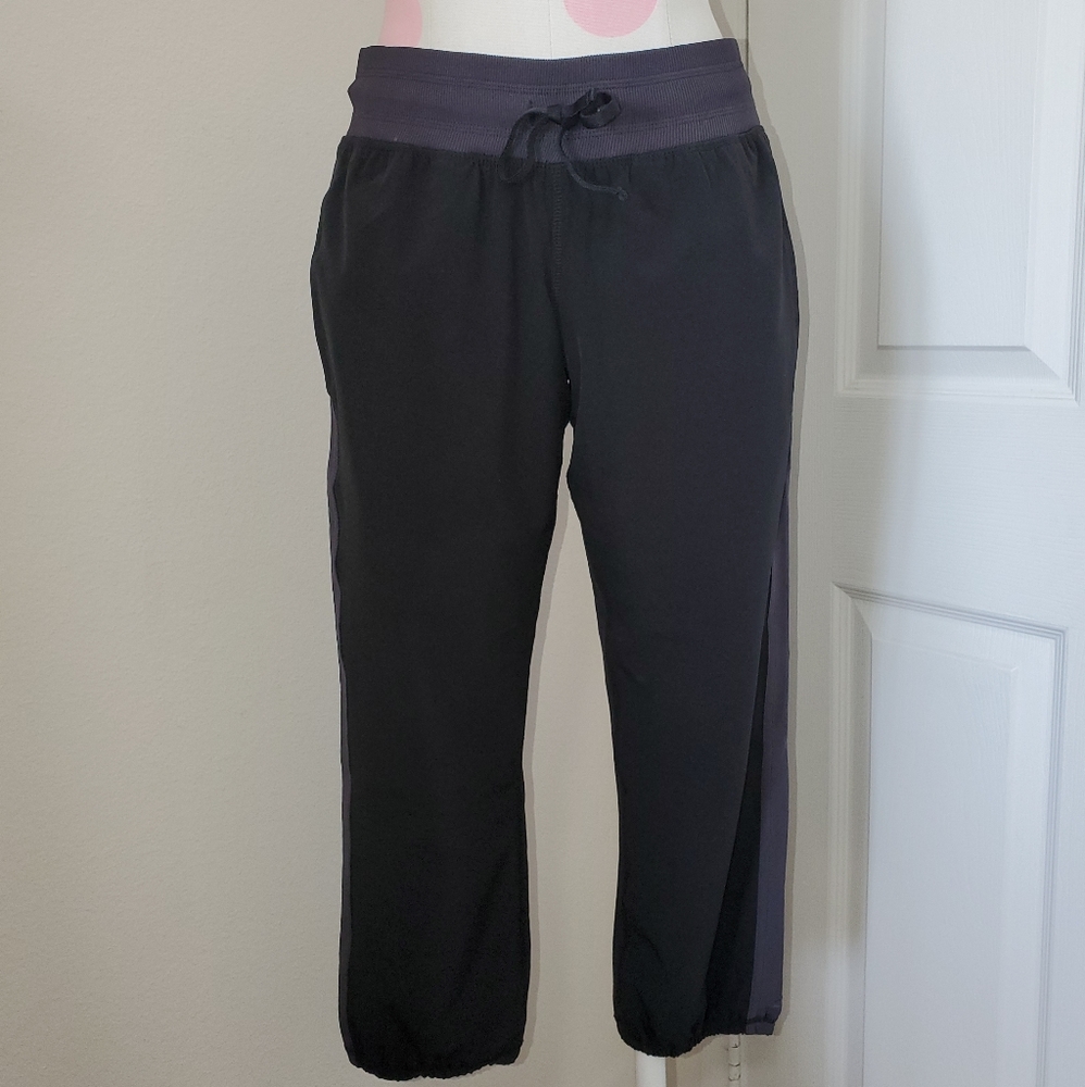 Champion Activewear Capri Jogger Pants